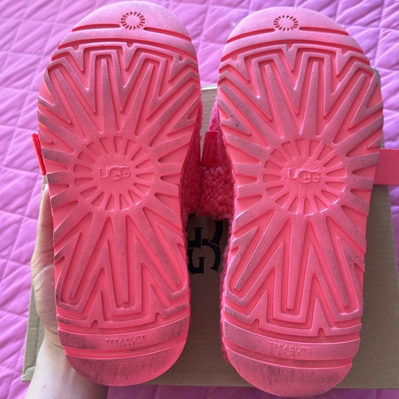 Ugg Fluffita - Picture 7 of 7